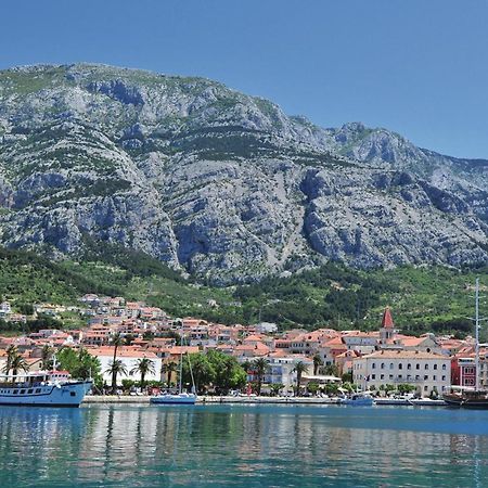 Stunning home in Makarska w/ Outdoor swimming pool&3 Bedrooms Buitenkant foto