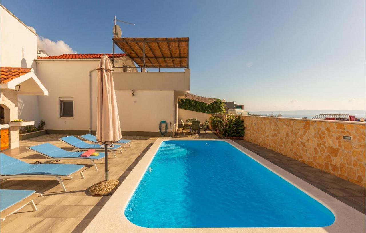 Stunning home in Makarska w/ Outdoor swimming pool&3 Bedrooms Buitenkant foto